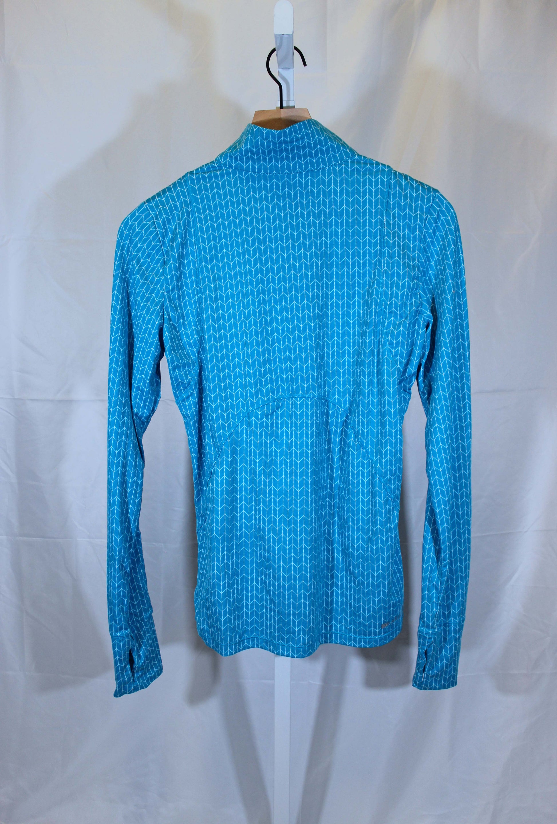 Ariat Lowell Top in Size M- 183A - Well Loved EQ
