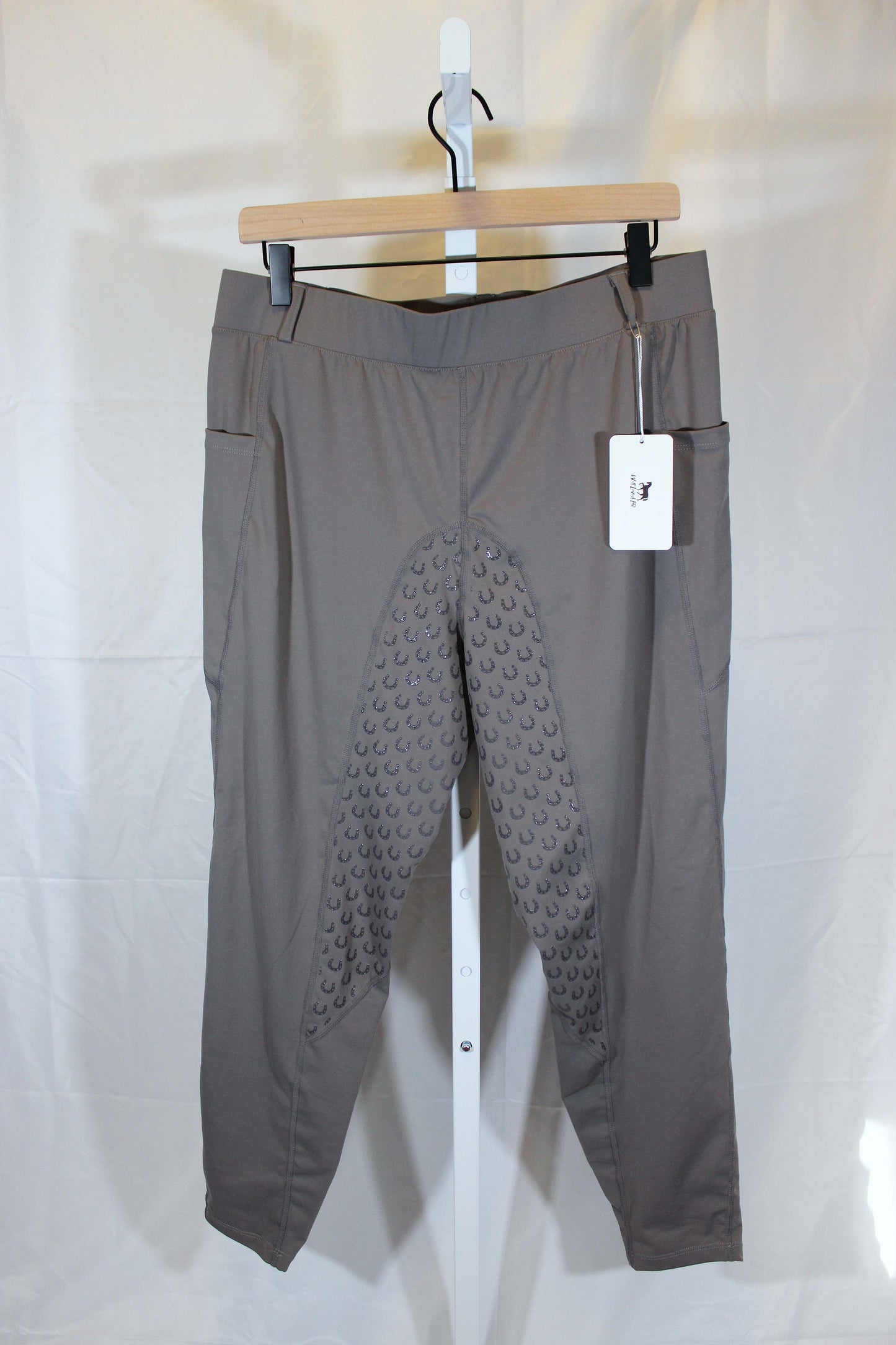 FitsT4 Sports Fullseat Breeches in Size XL- 177A - Well Loved EQ